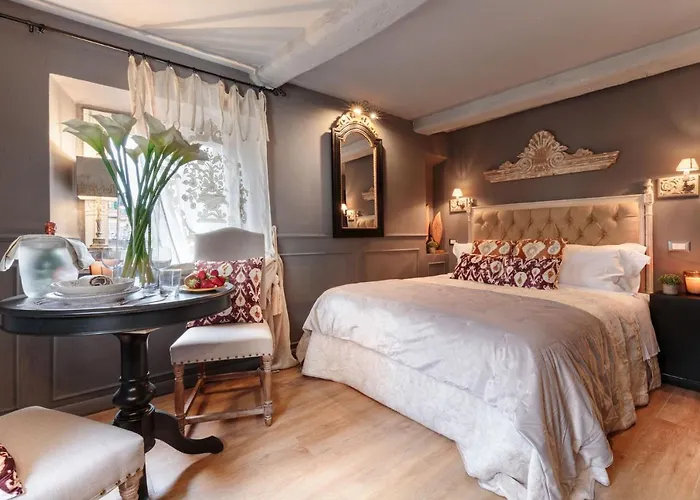 The Palatial * Lukka